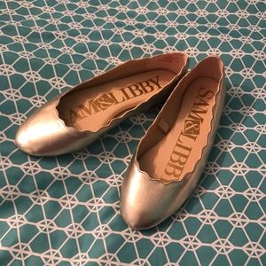 Scalloped gold flats